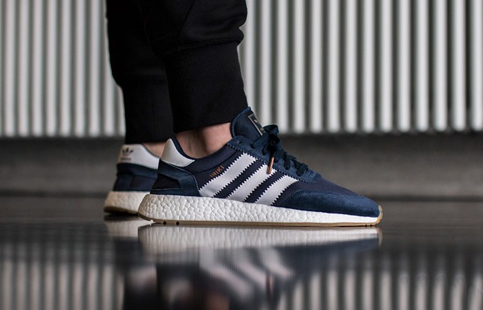 adidas original iniki